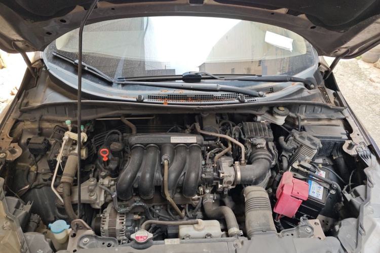 Used Honda Greiz 2016 1.5L CVT Luxury Edition Engine Bay