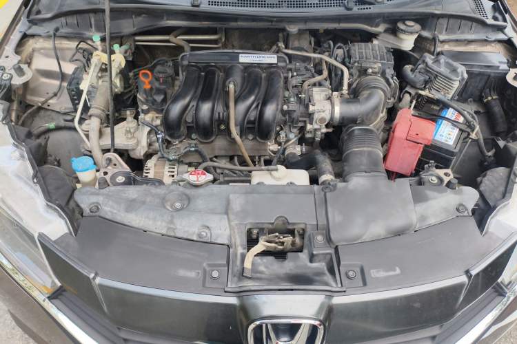 Used Honda Greiz 2016 1.5L CVT Fashion Edition Engine Bay