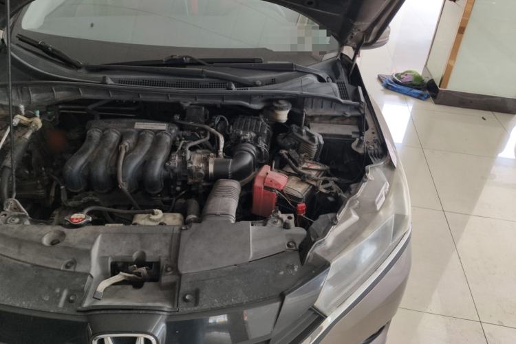 Used Honda Greiz 2016 1.5L CVT Comfort Version Engine Bay Left