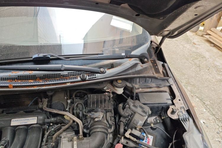 Used Honda Greiz 2016 1.5L CVT Luxury Edition Engine Bay Left