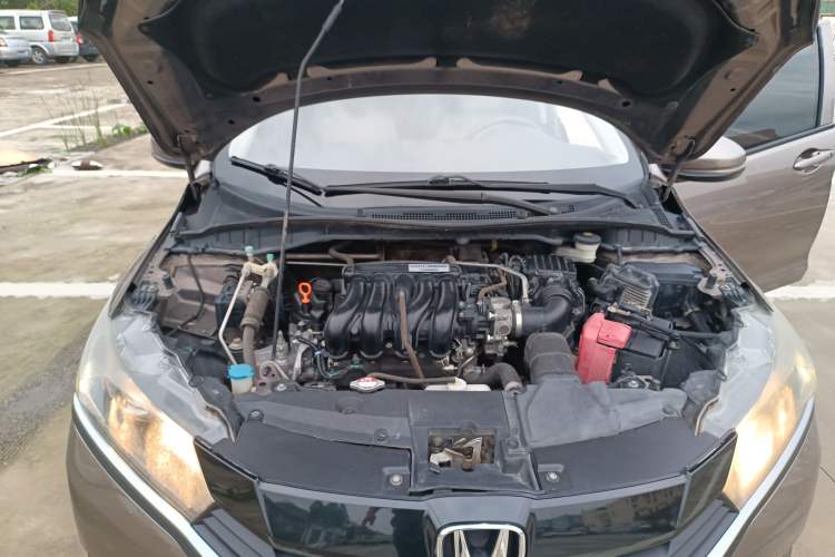Used Honda Greiz 2016 1.5L CVT Classic Edition Engine Bay