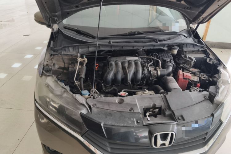Used Honda Greiz 2016 1.5L CVT Comfort Version Engine Bay Right