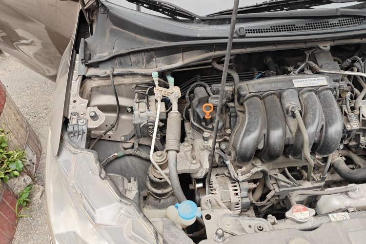 Used Honda Greiz 2016 1.5L CVT Classic Edition Engine Bay Right