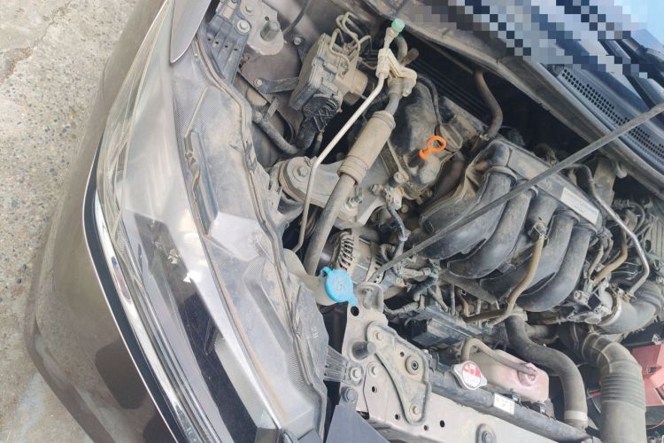 Used Honda Greiz 2016 1.5L Manual Classic Edition Engine Bay Right
