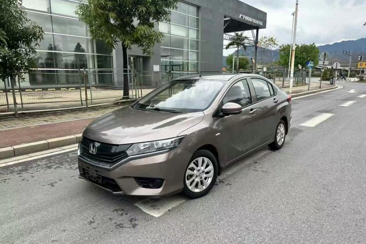 Used Honda Greiz 2016 1.5L CVT Classic Edition Exterior 3