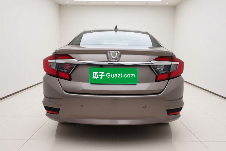 Used Honda Greiz 2016 1.5L CVT Fashion Edition Exterior 4