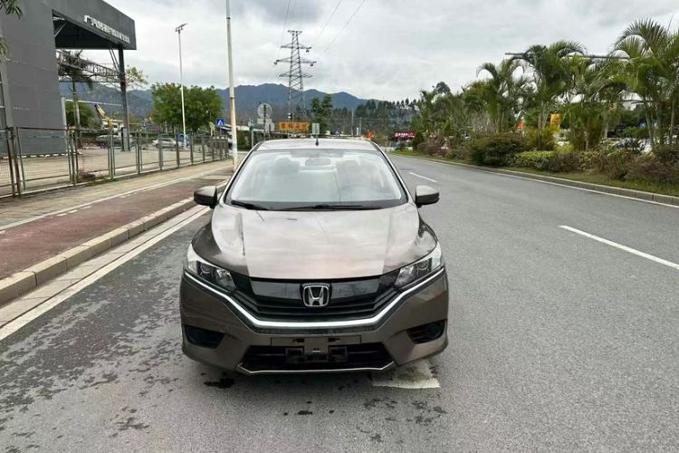 Used Honda Greiz 2016 1.5L CVT Classic Edition Exterior 8