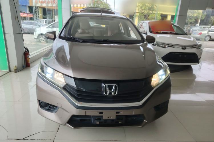 Used Honda Greiz 2016 1.5L CVT Classic Edition Front