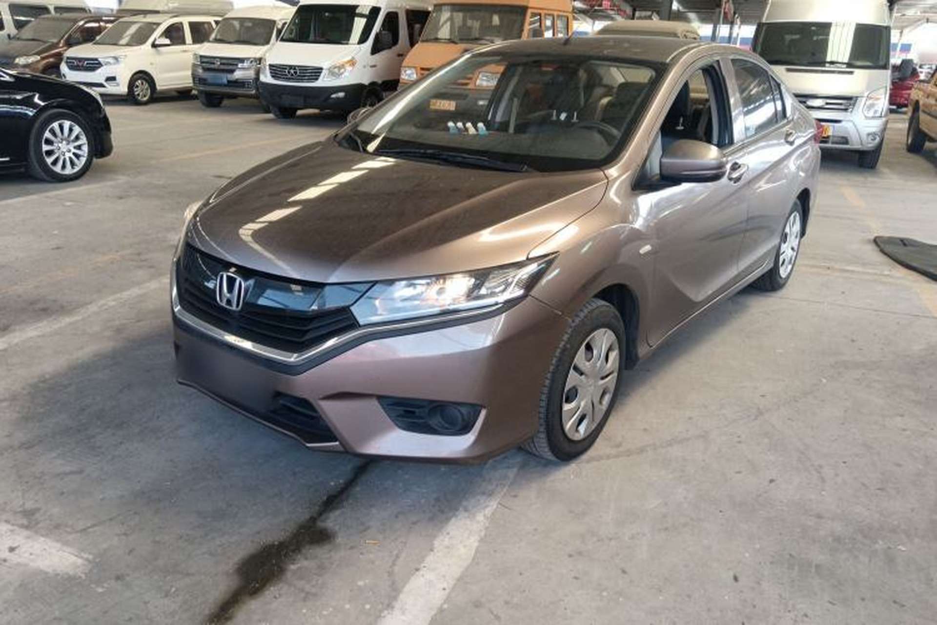 Used Honda Greiz 2016 1.5L CVT Classic Edition Front Left 45 Deg