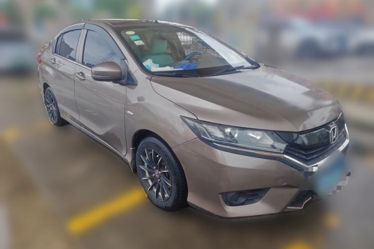 Used Honda Greiz 2016 1.5L CVT Classic Edition Front Right 45 Deg
