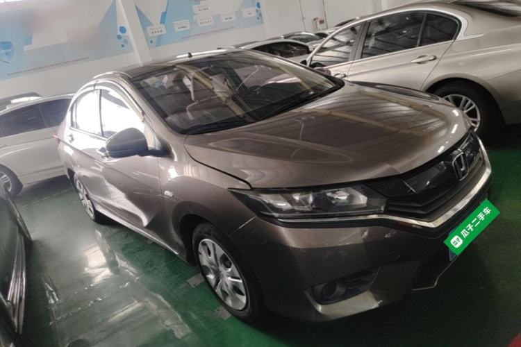 Used Honda Greiz 2016 1.5L CVT Classic Edition Front Right 45 Deg