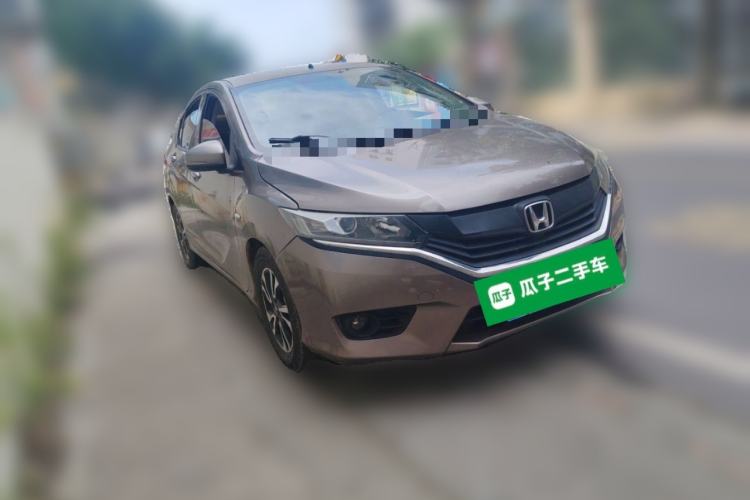 Used Honda Greiz 2016 1.5L Manual Classic Edition Front Right 45 Deg