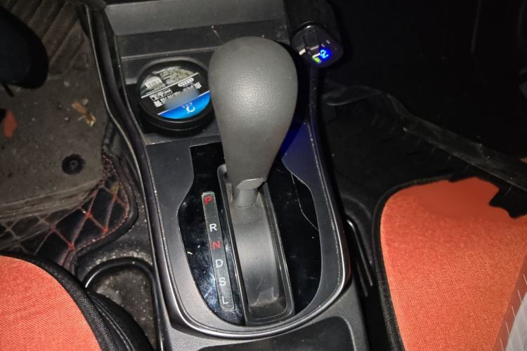 Used Honda Greiz 2016 1.5L CVT Classic Edition Gear Lever