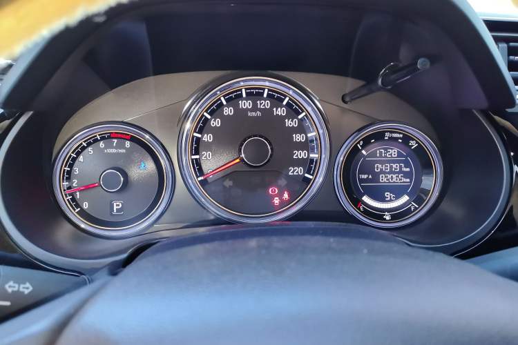 Used Honda Greiz 2016 1.5L CVT Luxury Edition Instrument Cluster