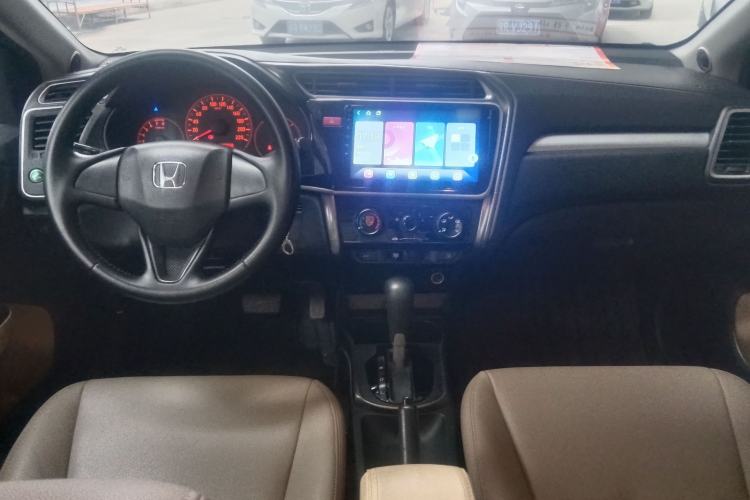 Used Honda Greiz 2016 1.5L CVT Classic Edition Interior 1