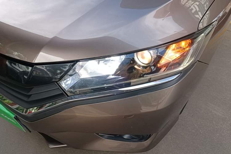 Used Honda Greiz 2016 1.5L CVT Classic Edition Left Front Headlight