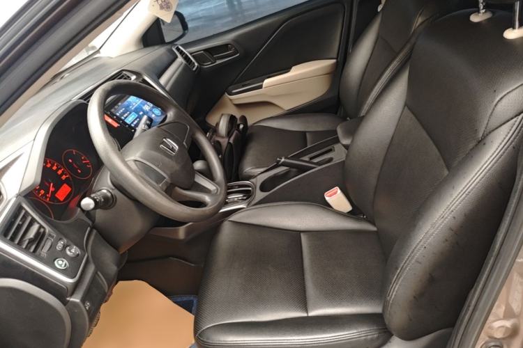 Used Honda Greiz 2016 1.5L CVT Classic Edition Left Front Seat