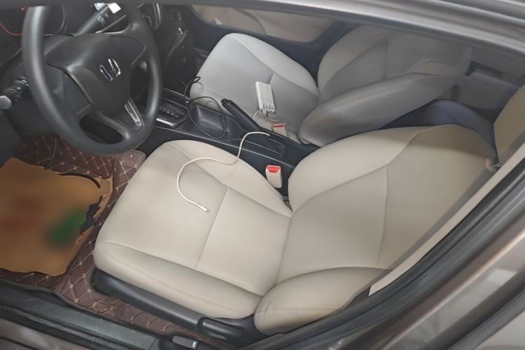Used Honda Greiz 2016 1.5L CVT Classic Edition Left Front Seat