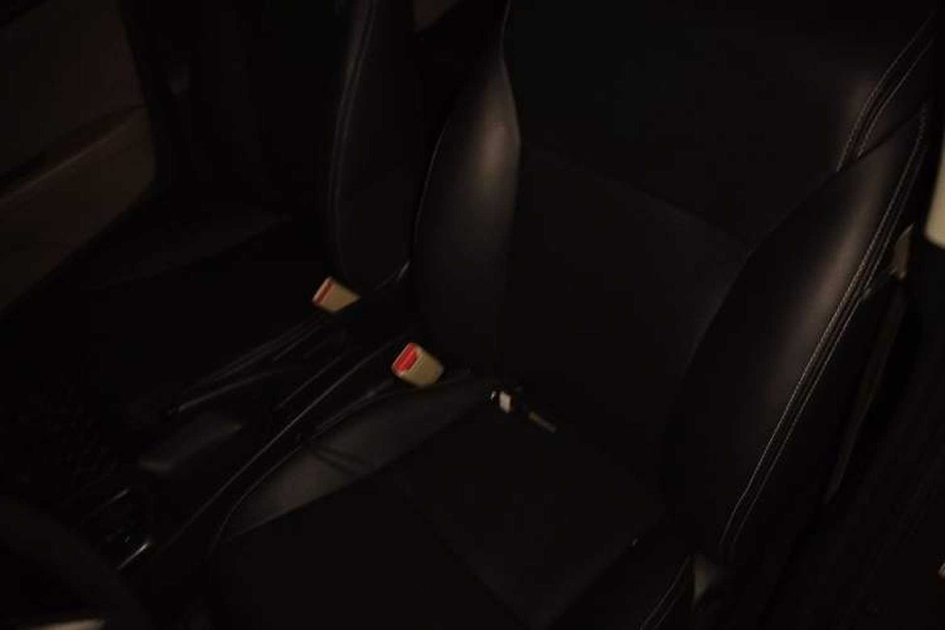 Used Honda Greiz 2016 1.5L CVT Classic Edition Left Front Seat