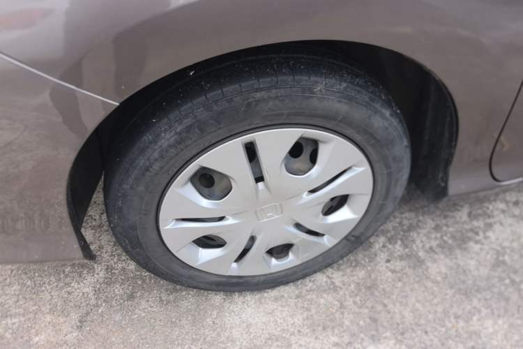 Used Honda Greiz 2016 1.5L CVT Classic Edition Left Front Wheel Hub