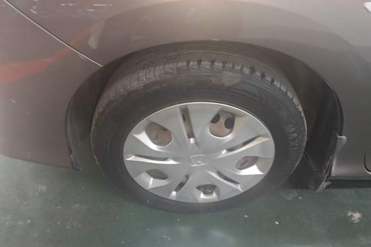 Used Honda Greiz 2016 1.5L CVT Classic Edition Left Front Wheel Hub