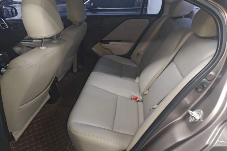 Used Honda Greiz 2016 1.5L CVT Classic Edition Left Rear Seat