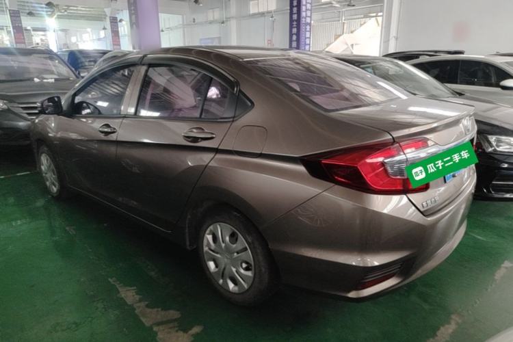 Used Honda Greiz 2016 1.5L CVT Classic Edition Rear Left 45 Deg