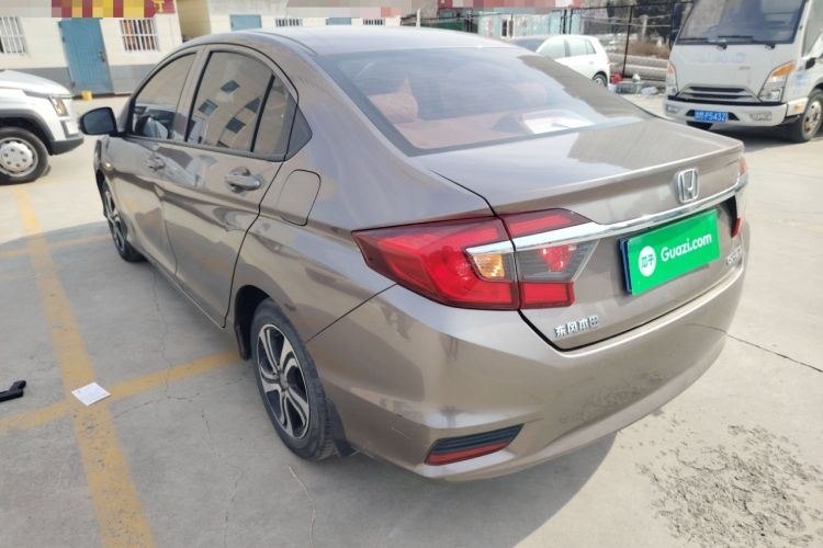 Used Honda Greiz 2016 1.5L CVT Classic Edition Rear Left 45 Deg