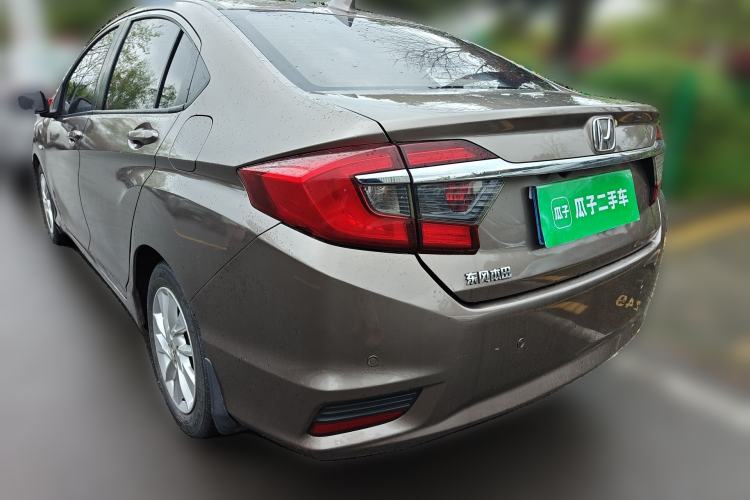 Used Honda Greiz 2016 1.5L CVT Fashion Edition Rear Left 45 Deg