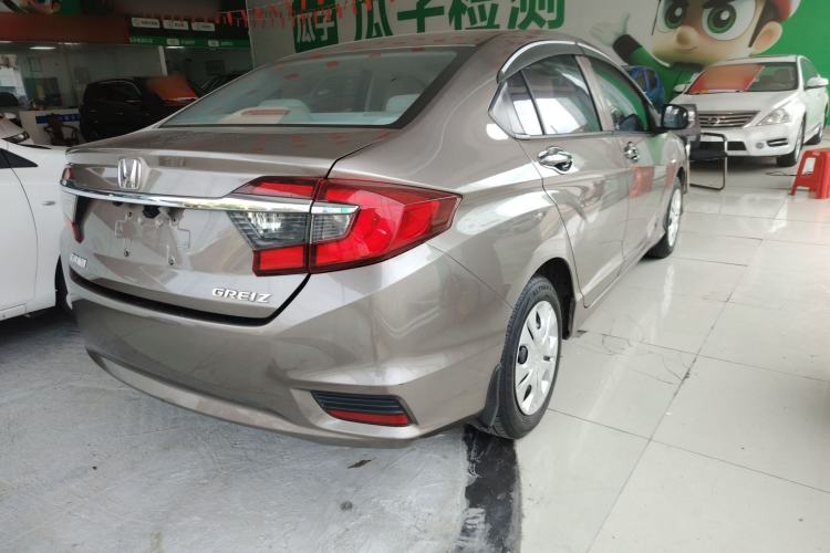 Used Honda Greiz 2016 1.5L CVT Classic Edition Rear Right 45 Deg