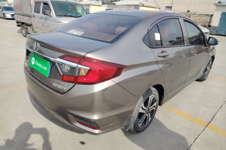 Used Honda Greiz 2016 1.5L CVT Classic Edition Rear Right 45 Deg