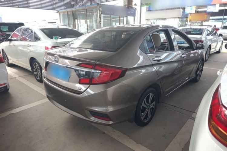 Used Honda Greiz 2016 1.5L CVT Classic Edition Rear Right 45 Deg