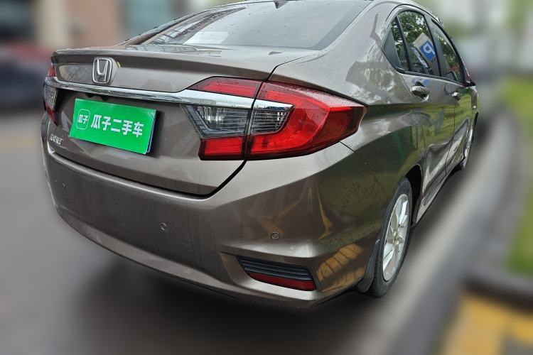 Used Honda Greiz 2016 1.5L CVT Fashion Edition Rear Right 45 Deg
