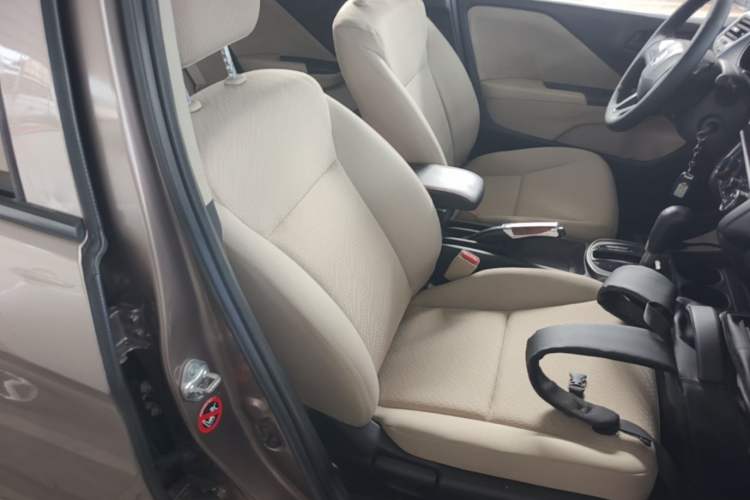 Used Honda Greiz 2016 1.5L CVT Classic Edition Right Front Seat