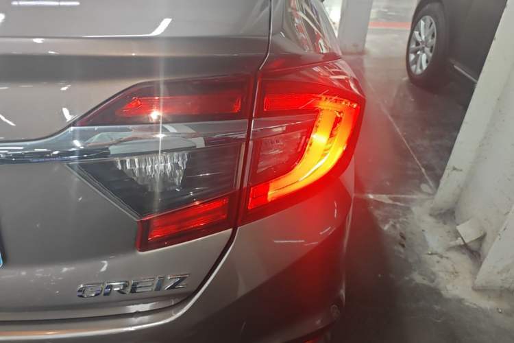 Used Honda Greiz 2016 1.5L CVT Classic Edition Right Rear Taillight