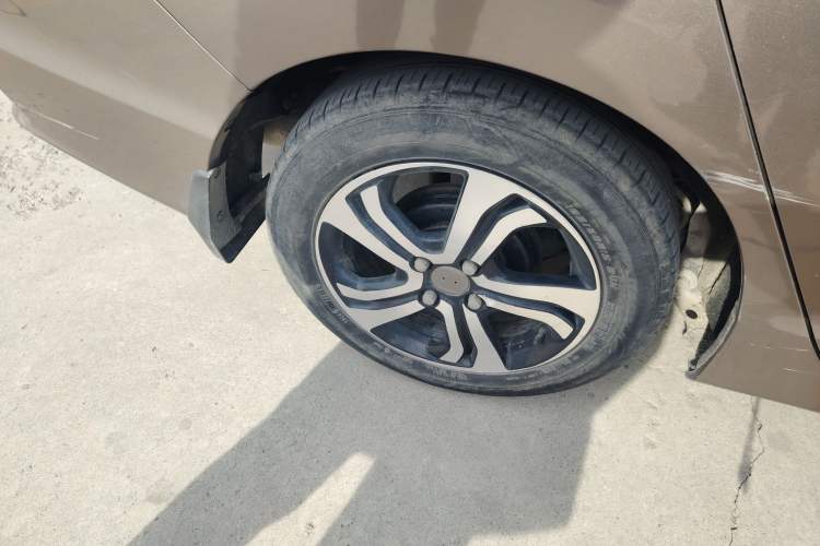 Used Honda Greiz 2016 1.5L CVT Classic Edition Right Rear Wheel Hub
