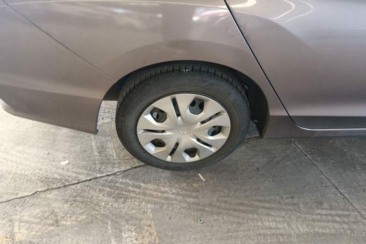 Used Honda Greiz 2016 1.5L CVT Classic Edition Right Rear Wheel Hub