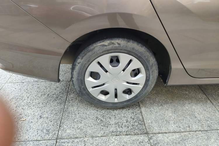 Used Honda Greiz 2016 1.5L CVT Classic Edition Right Rear Wheel Hub