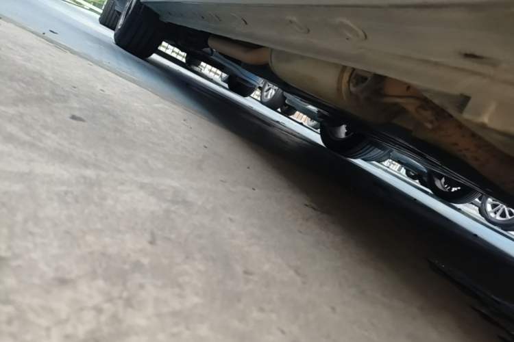Used Honda Greiz 2016 1.5L CVT Luxury Edition Right Side Sill