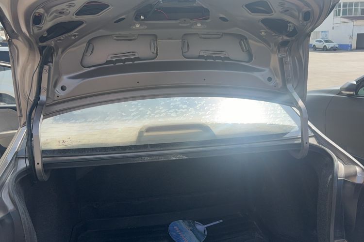 Used Honda Greiz 2016 1.5L Manual Classic Edition Trunk