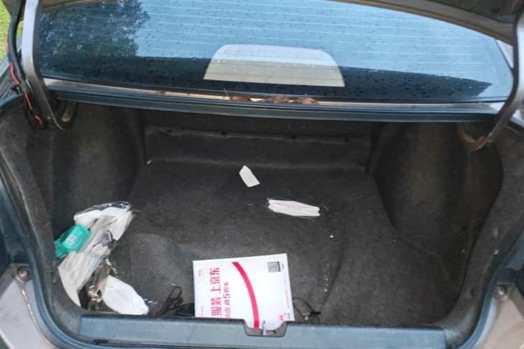 Used Honda Greiz 2016 1.5L CVT Classic Edition Trunk