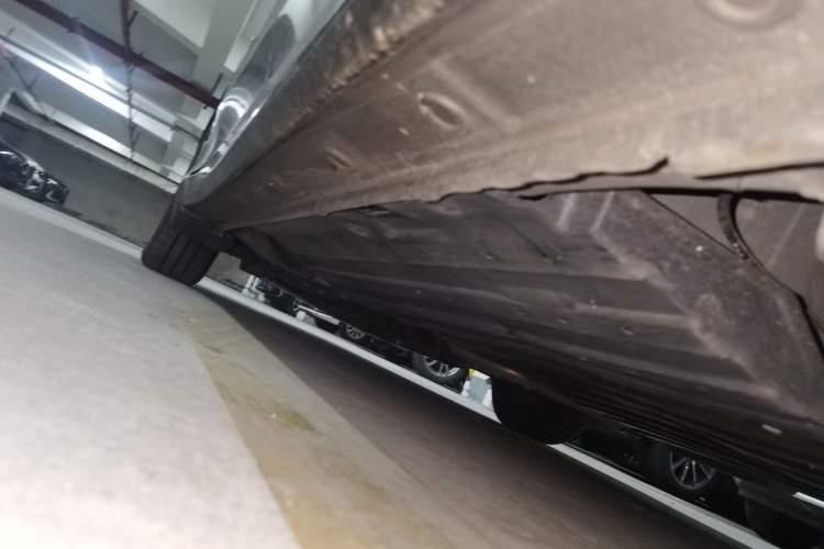 Used Honda Greiz 2016 1.5L Manual Classic Edition Chassis Rear Left
