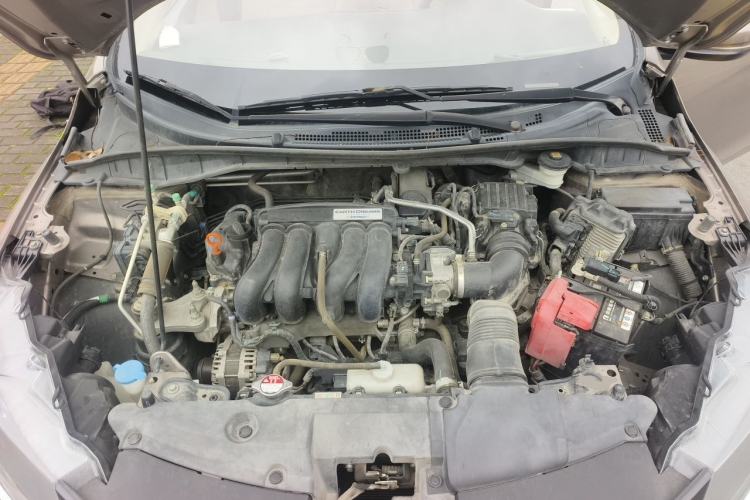 Used Honda Greiz 2016 1.5L CVT Classic Edition Engine Bay
