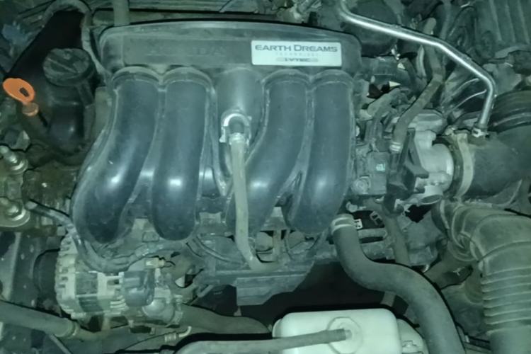 Used Honda Greiz 2016 1.5L CVT Classic Edition Engine Bay