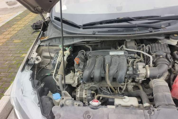 Used Honda Greiz 2016 1.5L CVT Classic Edition Engine Bay Right