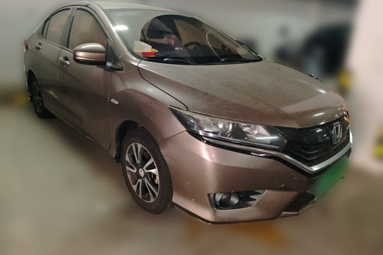 Used Honda Greiz 2016 1.5L CVT Comfort Version Front Right 45 Deg