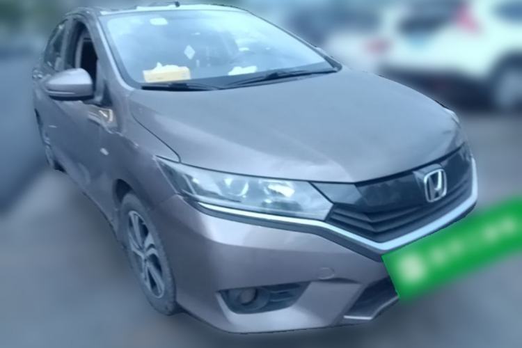 Used Honda Greiz 2016 1.5L CVT Classic Edition Front Right 45 Deg