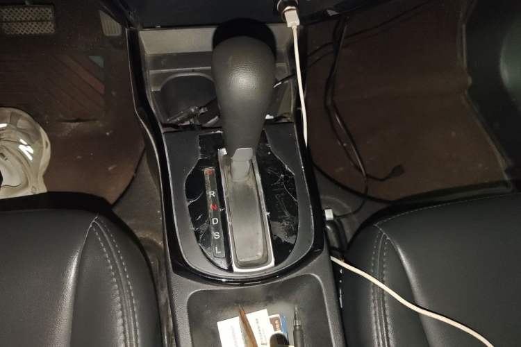 Used Honda Greiz 2016 1.5L CVT Comfort Version Gear Lever