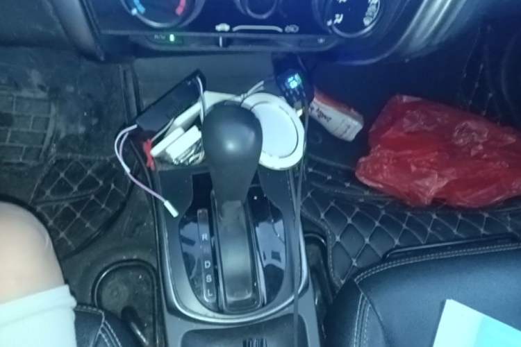 Used Honda Greiz 2016 1.5L CVT Classic Edition Gear Lever