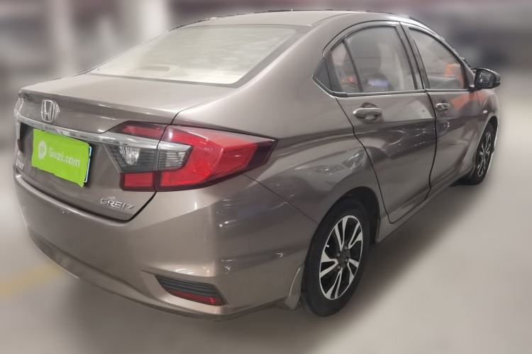 Used Honda Greiz 2016 1.5L Manual Classic Edition Rear Right 45 Deg